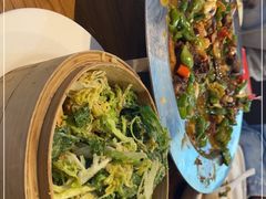 -俭寨大盘鸡·手抓肉·烧烤新疆菜(乌苏路店)