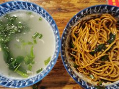 -素椒杂酱面(油篓街店)