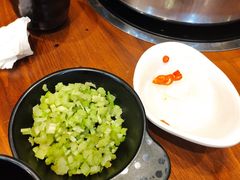 芹菜粒-八宝牛潮汕鲜牛肉火锅(净月店)