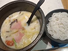 过桥罐罐米线-大鼓米线(浦东长泰店)