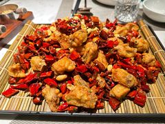 歌乐山辣子鸡-椒点·川粤精品(香港广场店)