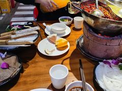 -捞围鲜·港式打边炉(海阳路店)