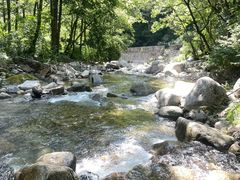-秦岭峡谷漂流景区