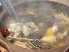 -威邵鸡煲(西华路总店)