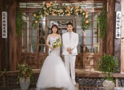 点击看大图 -THE QUEEN(北京店)