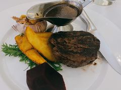 -成桂西餐厅·42年的味道(五大道疙瘩楼店)