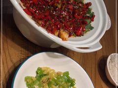 -爱碗亭·鲜炒湖南菜(壹城中心店)