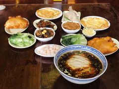 -同得兴 Since·1995 传统苏式面馆(嘉馀坊店)