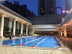 -富力丽思卡尔顿酒店健身中心