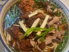 -镇南锅盖面馆(解放路店)