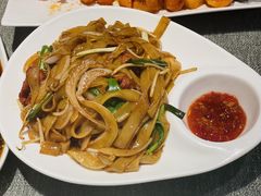 干炒牛河-隐食私房菜(老街店)