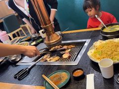 -臻牛烤肉
