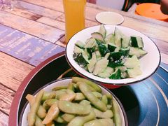 -虾弄弄海派小龙虾·牛羊蝎子火锅