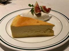 -Wolfgang’s Steakhouse 沃夫冈牛排馆(上海白玉兰广场店)