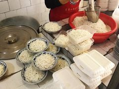 -高师傅特色米粉汤包(建设路店)