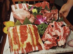 -明洞阿姨·韩式酱蟹烤肉·创意料理(三元桥店)