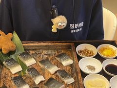 -围炉肉舍•炭烤活鳗•丹东海鲜烤肉(步行街店)