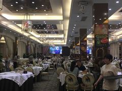 大堂-君德澜酒家·创意粤菜(金山谷店)