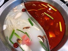 -吴记老锅底麻辣火锅(福州路店)