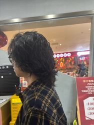 -YOUNG漾沙龙