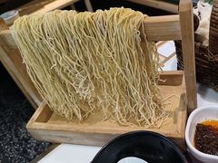 -洪氏嗨捞·猪肚鸡火锅(阳光天地店)