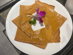 -宽板凳老灶火锅(台湾街店)