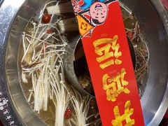 -谭鸭血老火锅(万象九宜城店)