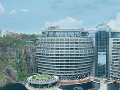 -蓝精灵乐园·世茂精灵之城主题乐园