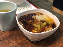 -超越炭火牛蛙火锅鸡(河东店)