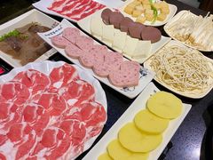 -宽板凳老灶火锅(簋街店)