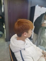 点击看大图 -藤野造型烫发染发