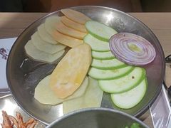 -西塔老太太泥炉烤肉(双井店)