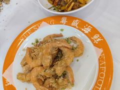 -粤盛海鲜平价店(洛溪食街店)