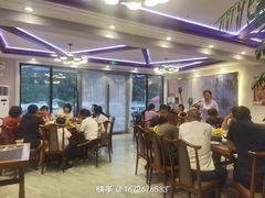 大堂-河鱼鲜特色农家院