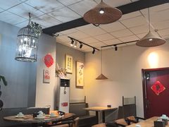 -自贡盐帮菜·玩辣餐厅(樱花园西街店)