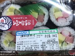 -全家便利店(莲花池东路店)