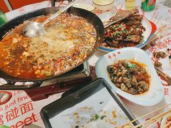 -辣出味岳阳特色烧烤·龙虾大排档(砂子塘总店)