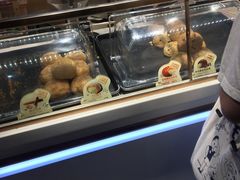 面包甜点陈列柜-西树泡芙(正佳店)