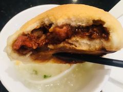 霸王酥皮叉烧包-避风塘·老港味餐厅(虹口龙之梦店)