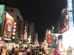 -六合夜市
