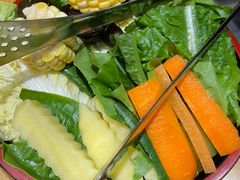 -一朵菌·野生菌探索家火锅(南亚店)