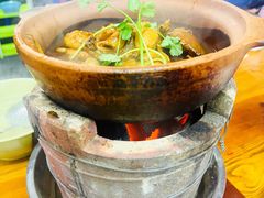-雄伟美食(高沙中街店)
