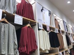 -优衣库(广州番禺万达广场店)