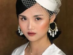 -金夫人化妆摄影职业培训学校