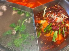 -廖掌柜·重庆鲜货火锅(上海首店)