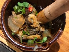 -老滇山寨•云南特色菜•地方菜•民族风情歌舞表演(金碧店)