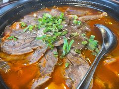 酸汤牛-多味居(剪子巷店)