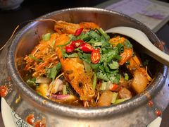 -大头虾越式风味餐厅(光明广场店)