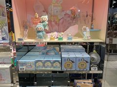 -泡泡玛特POPMART(侨福芳草地店)