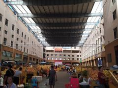 -三亚新鸿港水果一级批发市场